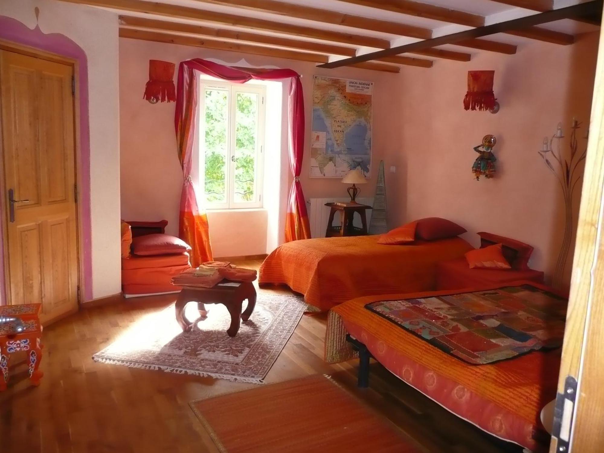 La Source, Vegetarian Guest House Chabeuil Luaran gambar