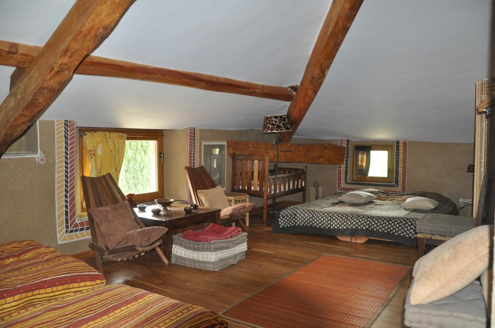 La Source, Vegetarian Guest House Chabeuil Luaran gambar