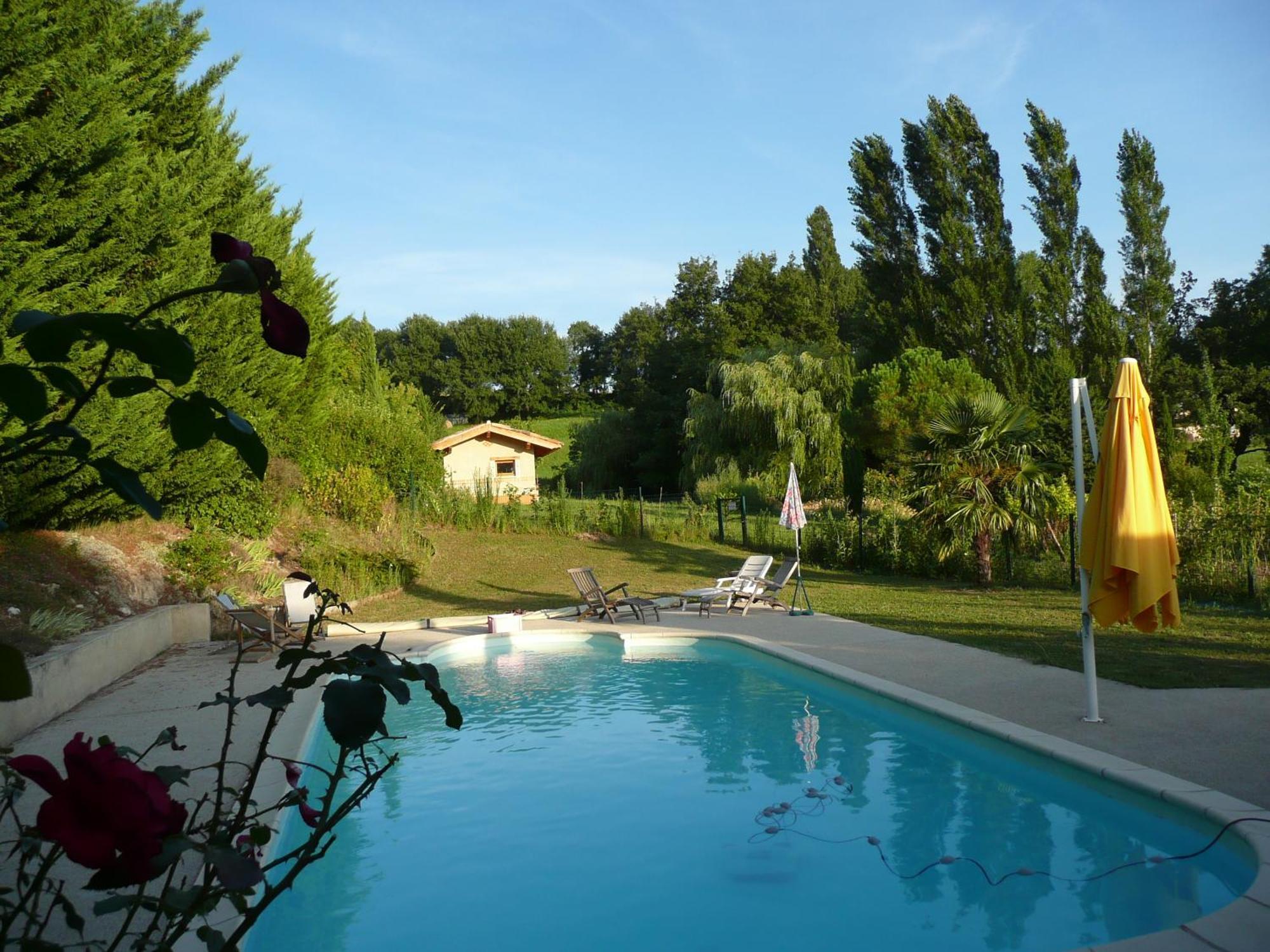 La Source, Vegetarian Guest House Chabeuil Luaran gambar